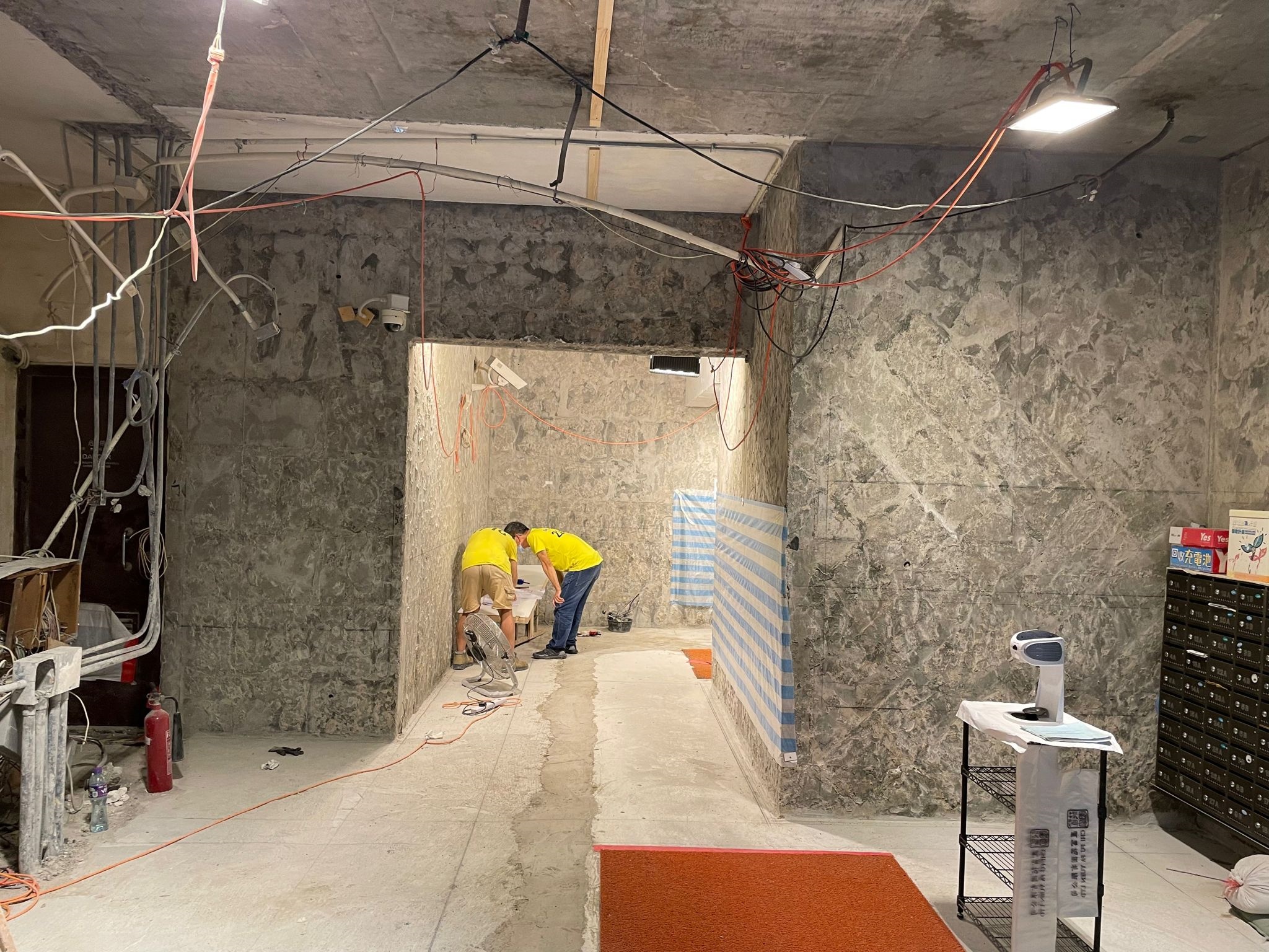 薄扶林置富花園大堂重建工程 施工相片：work0104.jpg