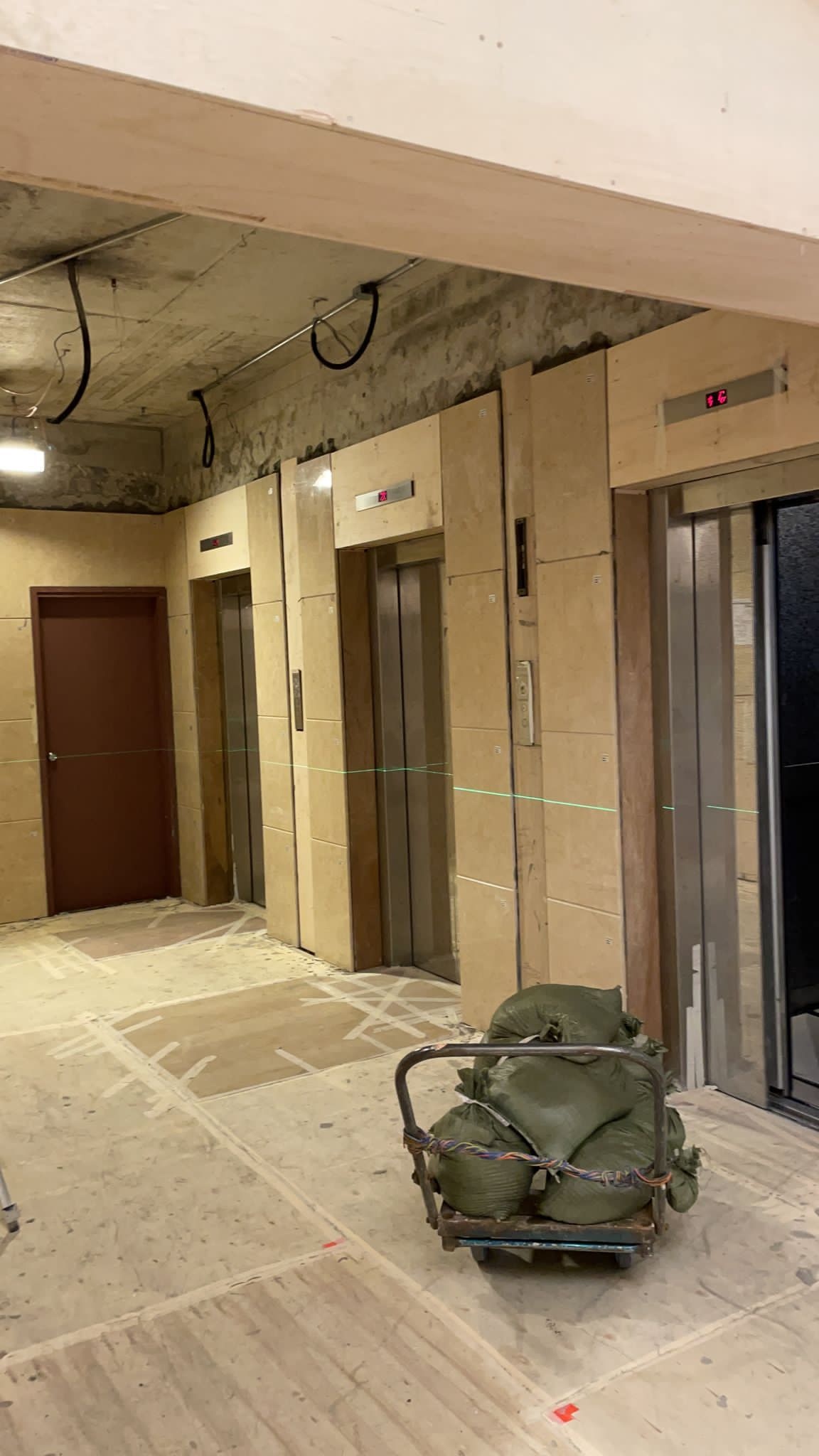 薄扶林置富花園大堂重建工程 施工相片：work0108.jpg