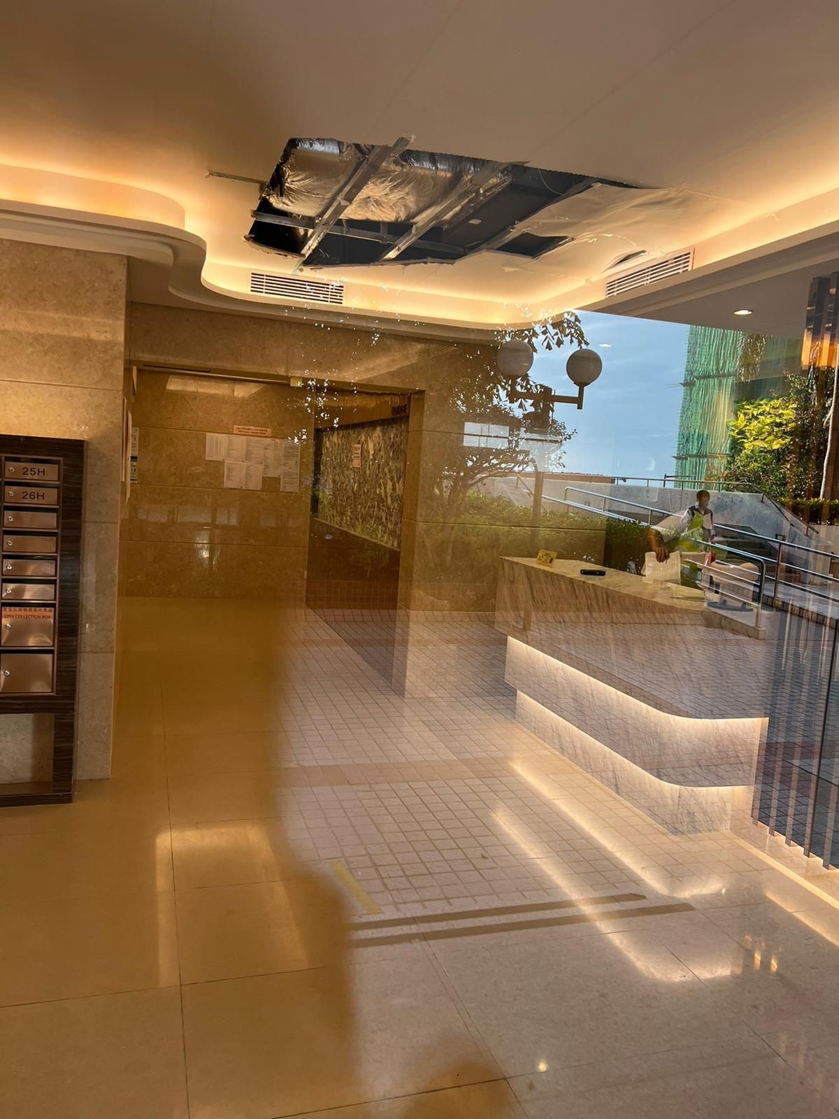 薄扶林置富花園大堂重建工程